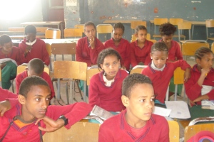 Students at Atse Yohannes Elementary School in Mekelle welcomed the opportunity to learn about puppets and puppetry.